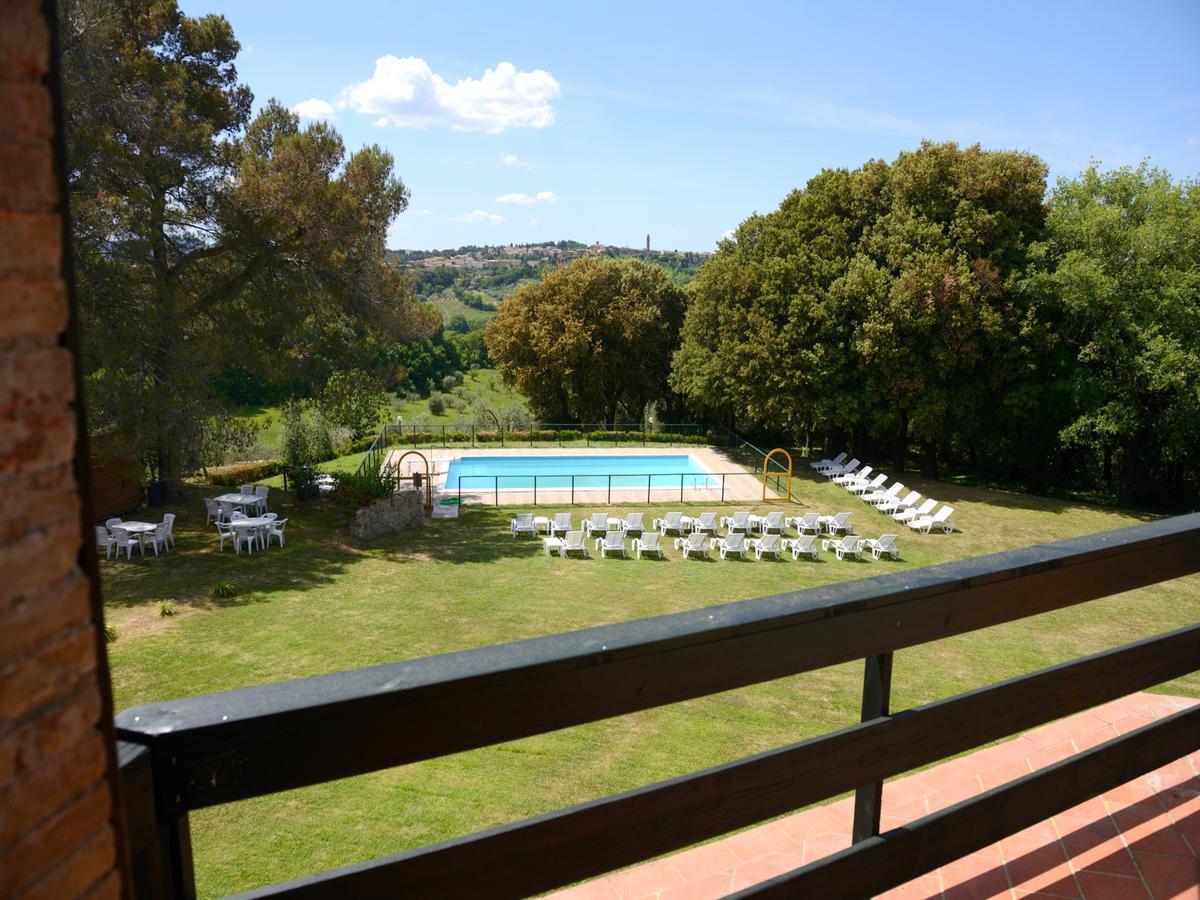 San Francesco Aparthotel Pomarance Exterior photo