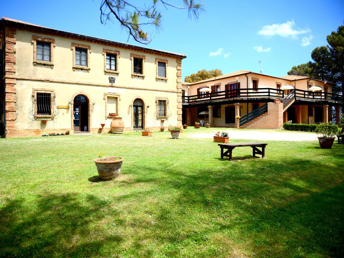 San Francesco Aparthotel Pomarance Exterior photo